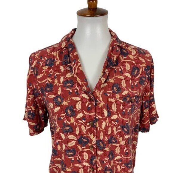 Urban Outfitters Red Floral Button Up Shirt XS Boho Summer Festival Retro Vibes - Picture 2 of 7